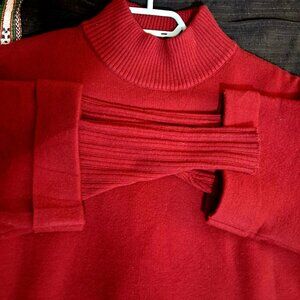 Women's Red Sweater with Ribbed Sleeves and Pockets Size L